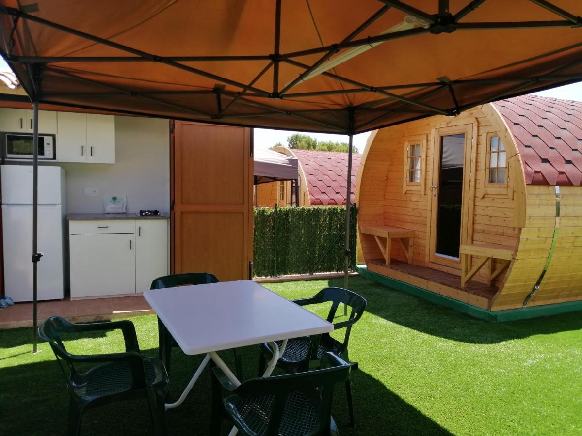 Camping-Bungalows Altomira Navajas Ngoại thất bức ảnh
