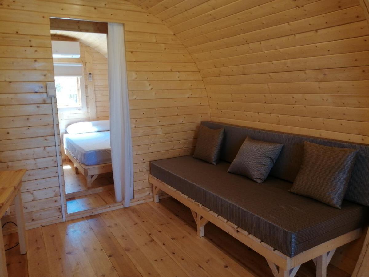 Camping-Bungalows Altomira Navajas Ngoại thất bức ảnh