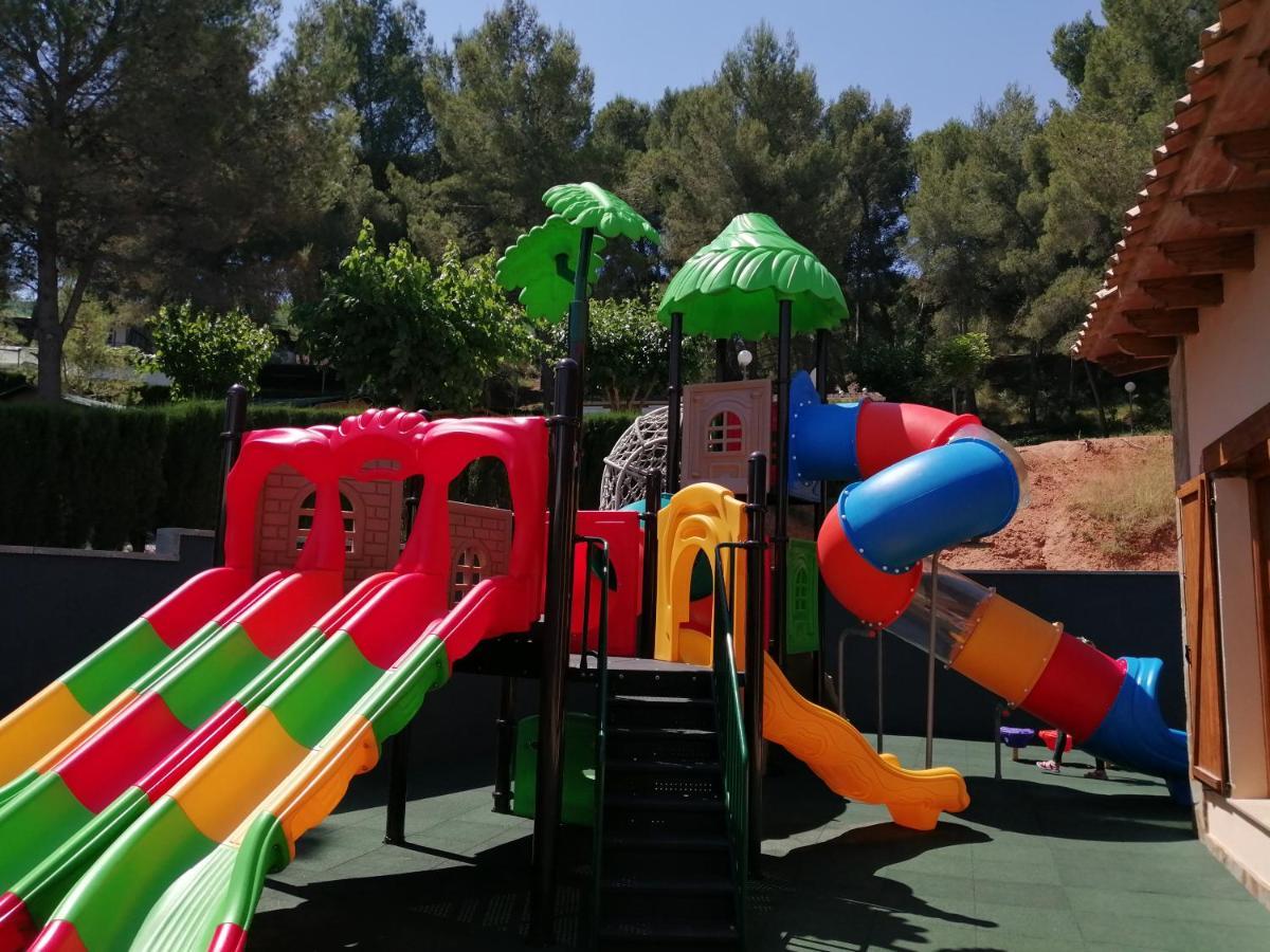 Camping-Bungalows Altomira Navajas Ngoại thất bức ảnh