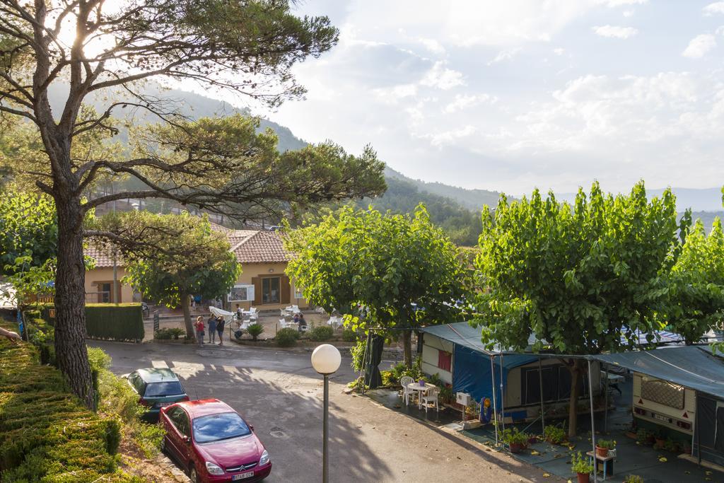 Camping-Bungalows Altomira Navajas Ngoại thất bức ảnh