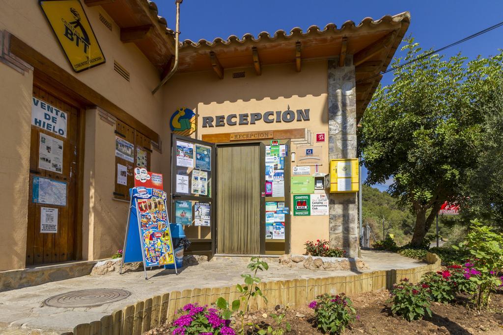 Camping-Bungalows Altomira Navajas Ngoại thất bức ảnh
